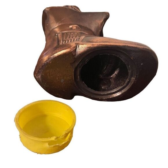 Old Mother Hubbard Shoe House Cast Bank - Picture 9 of 10